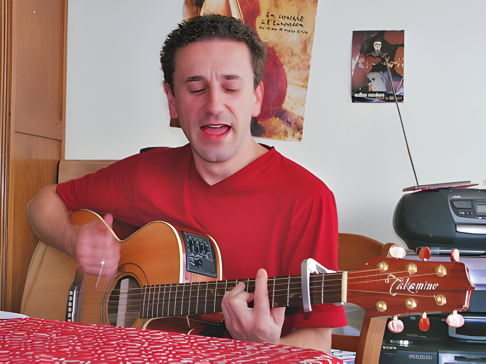 nicolas-bacchus-guitare-1600x1200